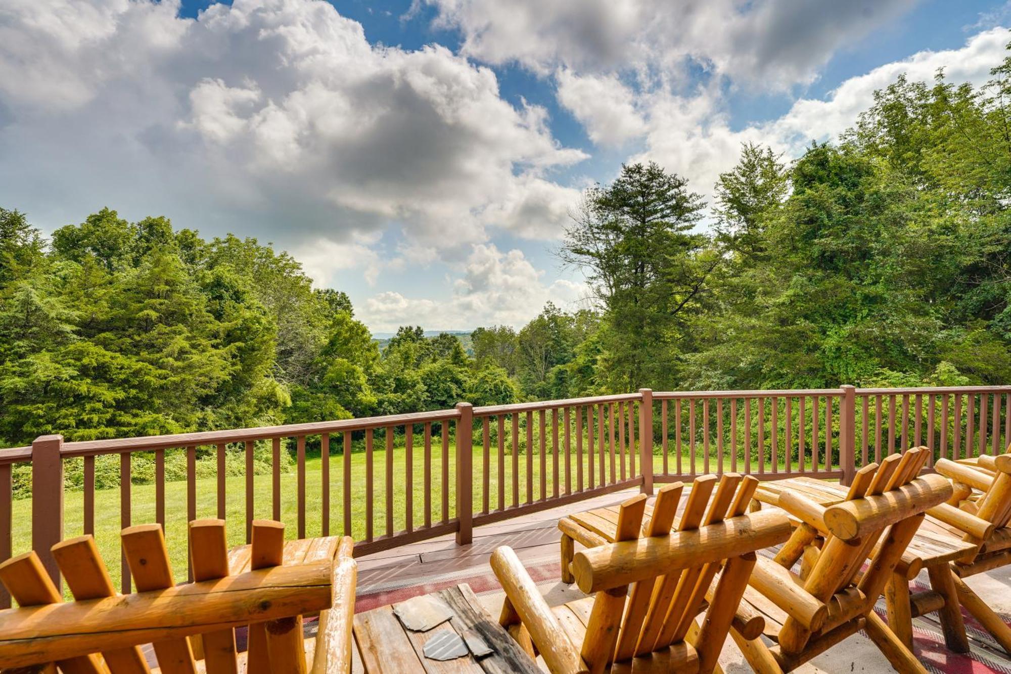 Luxury Log Cabin With Ev Charger And Mtn Views! Blairstown Экстерьер фото