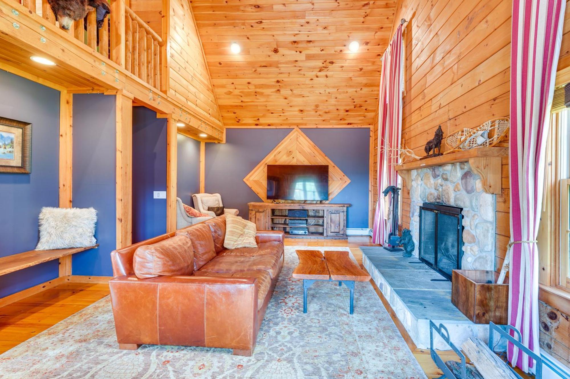 Luxury Log Cabin With Ev Charger And Mtn Views! Blairstown Экстерьер фото